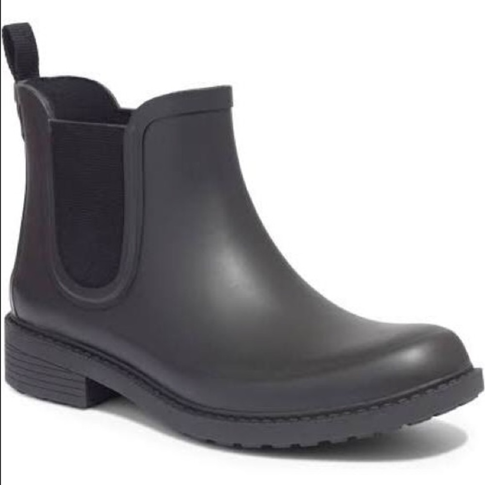 Black Chelsea Rain Boots
